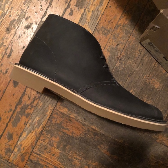Clarks desert boots , brown , brand new - Picture 1 of 4